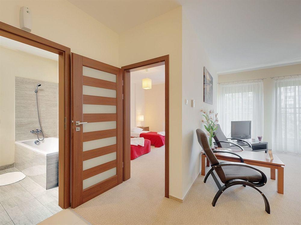 Apartamenty Aparts Łódź Exteriör bild