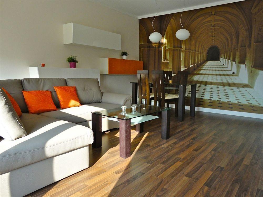 Apartamenty Aparts Łódź Exteriör bild
